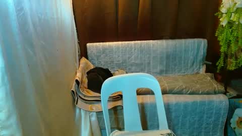 SweetViolet online show from 12.19.24