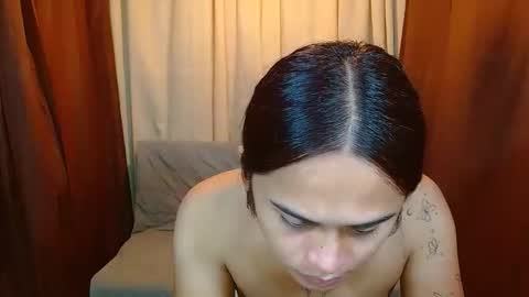 SweetViolet online show from 10.06.25