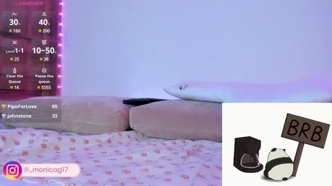 Snapshot of missvioleta_ chatting on 02.13.25 Violetta online show from 02.13.25