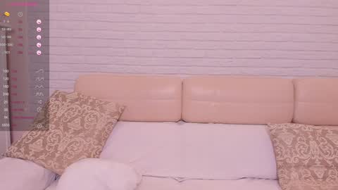 missxcaprice online show from 02.04.25
