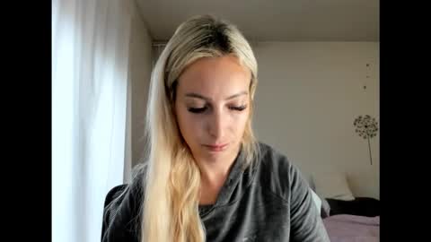 Missy matrix online show from 12.23.25