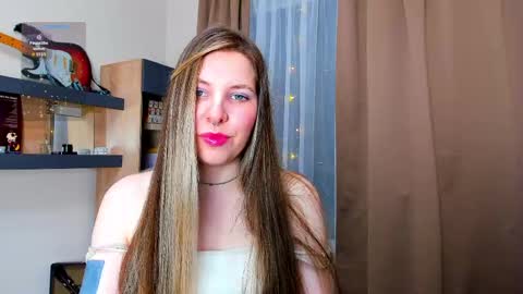 Anya online show from 04.12.26