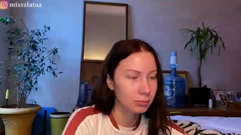 Snapshot of misszlataa chatting on 11.06.25 Zlata online show from 11.06.25