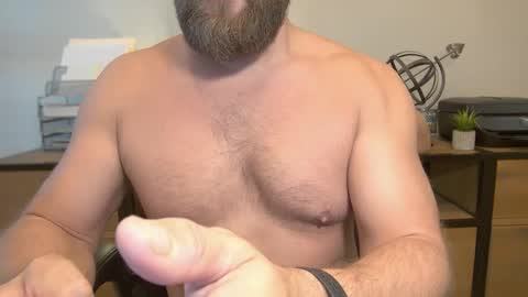 MISTER DILF  online show from 10.05.25