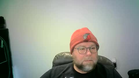 Snapshot of mister_happy567 chatting on 11.04.25 Mr. Happy online show from 11.04.25