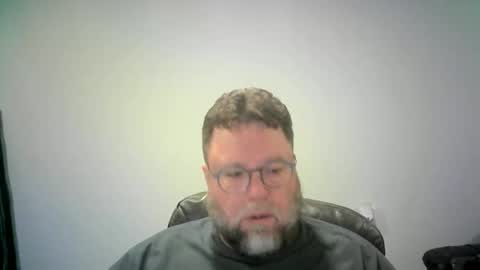 Snapshot of mister_happy567 chatting on 11.17.25 Mr. Happy online show from 11.17.25