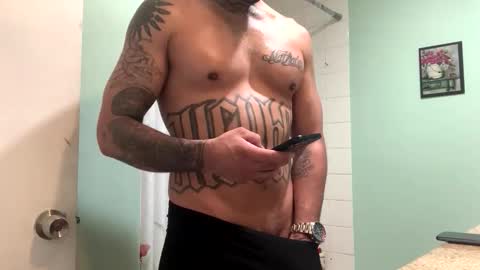 Snapshot of mister_nasty chatting on 10.10.25 mister_nasty online show from 10.10.25