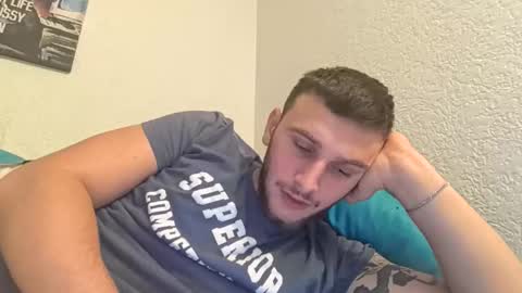 Brokebutcute online show from 11.04.25