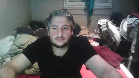 Snapshot of misterbelled chatting on 10.01.25 misterbelled online show from 10.01.25