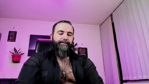 Snapshot of misterlov3r chatting on 12.04.24 misterlov3r online show from 12.04.24