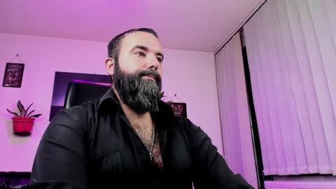 Snapshot of misterlov3r chatting on 12.05.24 misterlov3r online show from 12.05.24