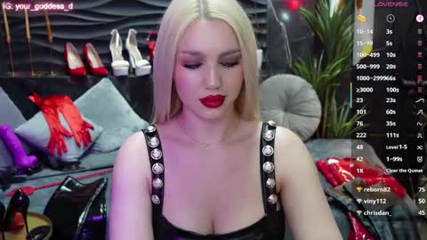 Snapshot of mistress_darsy chatting on 03.01.25 Darsy online show from 03.01.25