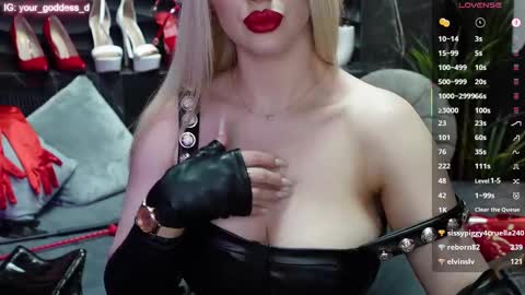 Snapshot of mistress_darsy chatting on 03.01.25 Darsy online show from 03.01.25