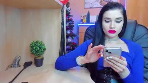 Mistress Kristi online show from 12.12.24
