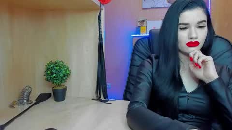 Mistress Kristi online show from 01.24.25