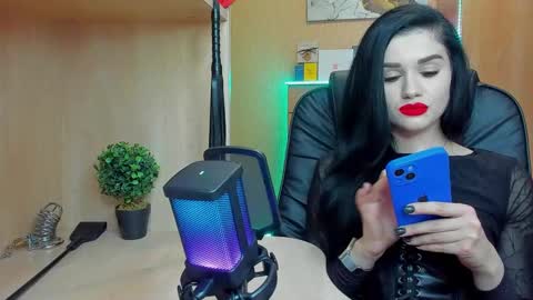 Mistress Kristi online show from 02.04.25