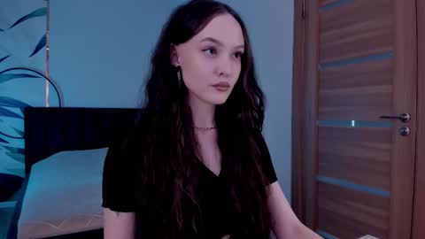 Mistress Mia online show from 09.29.25