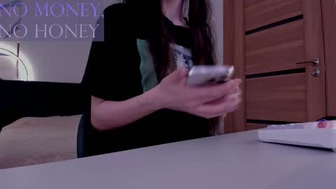 Snapshot of mistress_mialibra chatting on 11.15.25 Mistress Mia online show from 11.15.25