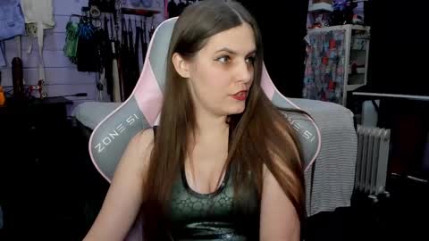 Snapshot of mistress_priest chatting on 03.06.25 Dirty Priest and Ivi online show from 03.06.25