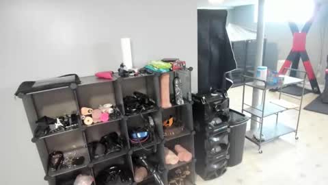 Snapshot of mistressc365 chatting on 01.07.25 Mistress C and bitch boy online show from 01.07.25