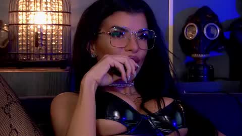 Snapshot of mistresselenia chatting on 10.18.25 Elenia online show from 10.18.25