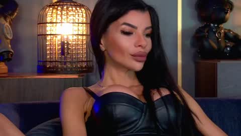 Snapshot of mistresselenia chatting on 05.18.26 Elenia online show from 05.18.26