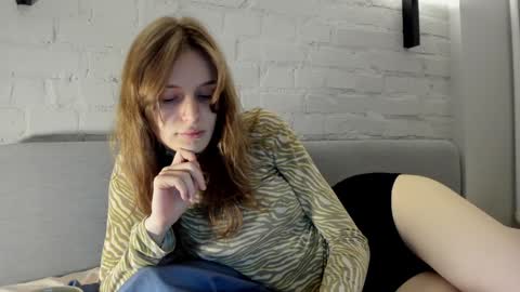 Snapshot of mistresselizy chatting on 12.06.24 mistresselizy online show from 12.06.24