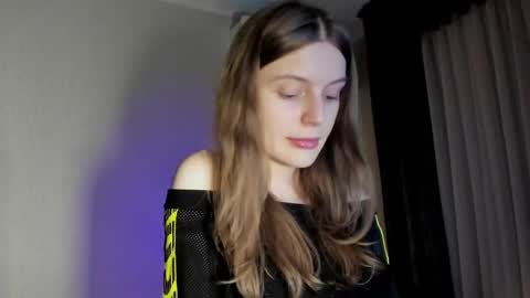 Snapshot of mistresselizy chatting on 02.19.25 mistresselizy online show from 02.19.25