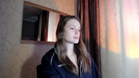 Snapshot of mistresselizy chatting on 03.04.25 mistresselizy online show from 03.04.25