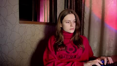 Snapshot of mistresselizy chatting on 03.06.25 mistresselizy online show from 03.06.25