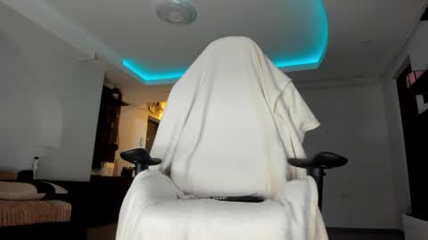 Snapshot of mistresskenda chatting on 06.04.26 Mistress KiRa online show from 06.04.26