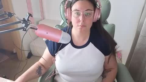 mistressleahbrooks online show from 09.19.25