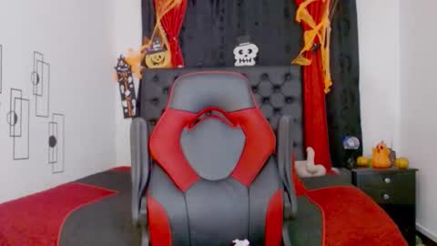 Mistresslombana online show from 10.07.25