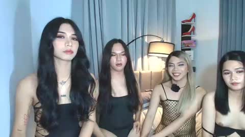 Snapshot of mistressluna1 chatting on 03.09.25 Luna Summer Candy online show from 03.09.25