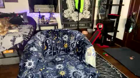 Snapshot of mistresslynn13 chatting on 03.11.26 MistressLynn online show from 03.11.26