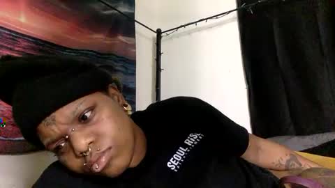 Snapshot of mistressmystii chatting on 10.05.25 Mistress Mystii online show from 10.05.25