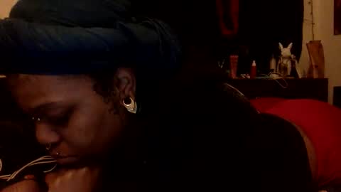 Snapshot of mistressmystii chatting on 11.06.25 Mistress Mystii online show from 11.06.25