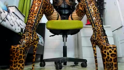 Tiffany online show from 04.13.26