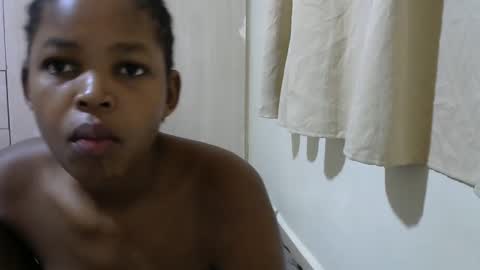 Snapshot of misty_shee chatting on 02.28.25 misty_shee online show from 02.28.25