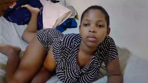 Snapshot of misty_shee chatting on 09.25.25 misty_shee online show from 09.25.25