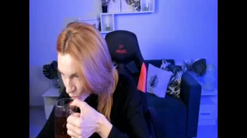 Snapshot of mistybarnes chatting on 12.09.24 MistyBarnes NONUDE MODEL online show from 12.09.24