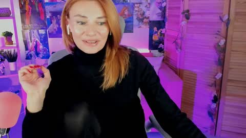 Snapshot of mistybarnes chatting on 12.09.24 MistyBarnes NONUDE MODEL online show from 12.09.24