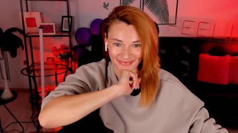 Snapshot of mistybarnes chatting on 01.09.25 MistyBarnes NONUDE MODEL online show from 01.09.25
