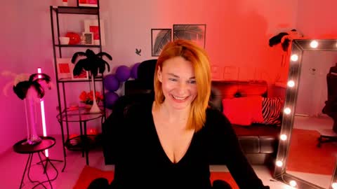 Snapshot of mistybarnes chatting on 01.23.25 MistyBarnes NONUDE MODEL online show from 01.23.25