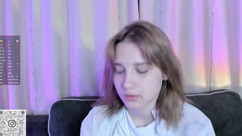 Violet online show from 09.22.25