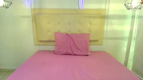 Snapshot of mitchell_diaz chatting on 10.22.25 Mitchell online show from 10.22.25