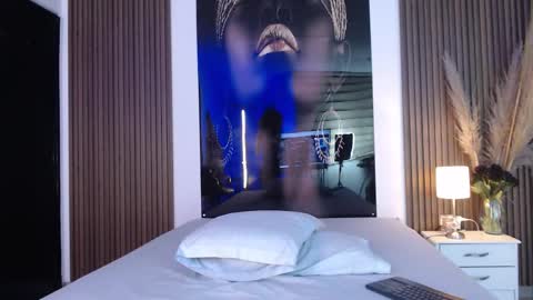 Mtica Brennet online show from 11.15.25