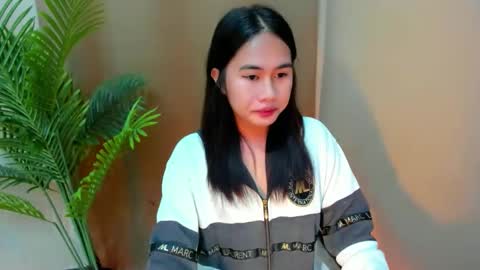 Mitsu online show from 10.04.25