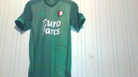 Snapshot of mitta93 chatting on 10.08.25 mitta93 online show from 10.08.25