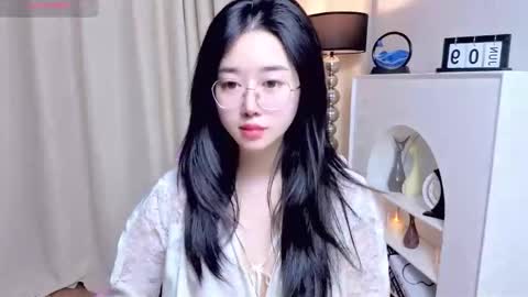 Snapshot of miu99999 chatting on 06.11.26 miu99999 online show from 06.11.26
